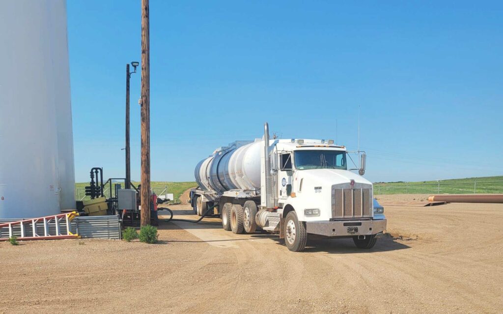 creek-oilfield-services-truck-2